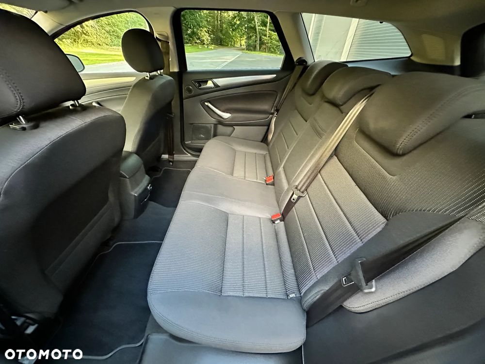 Ford Mondeo 2.0 TDCI Titanium - 20