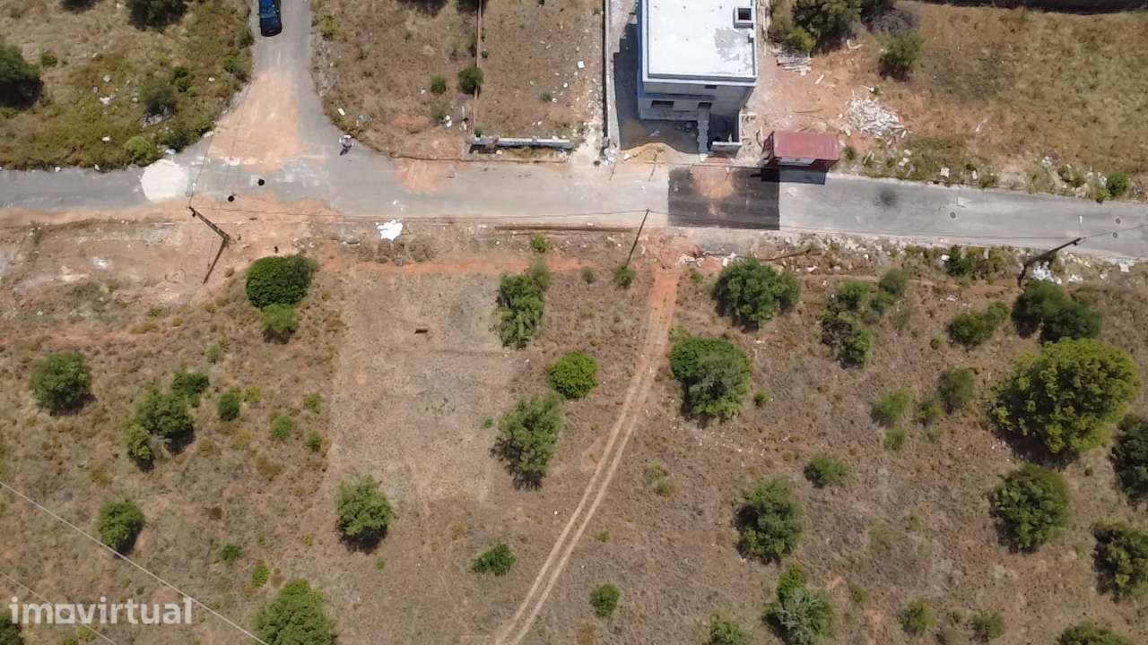 Terreno Urbano com Vista Rio em Vialonga - Grande imagem: 5/7