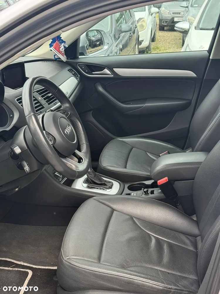 Audi Q3 2.0 TFSI quattro S tronic - 9