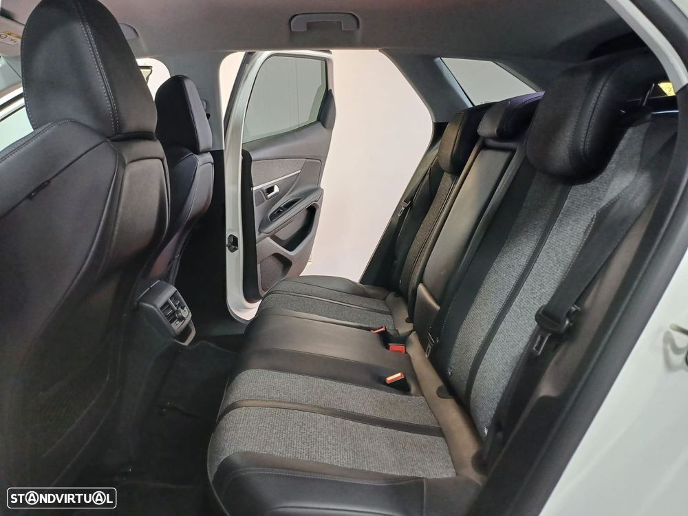 Peugeot 3008 1.6 BlueHDi Allure EAT6 - 13