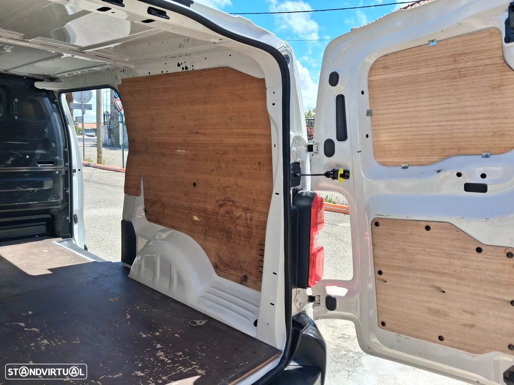 Citroën Jumpy 2.0 BlueHDI L2H1 - 10