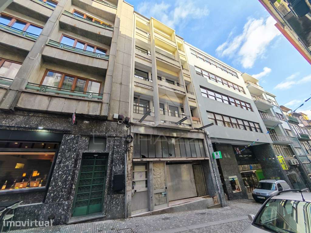 Apartamentos T1 aos Aliados - Porto - Grande imagem: 2/12