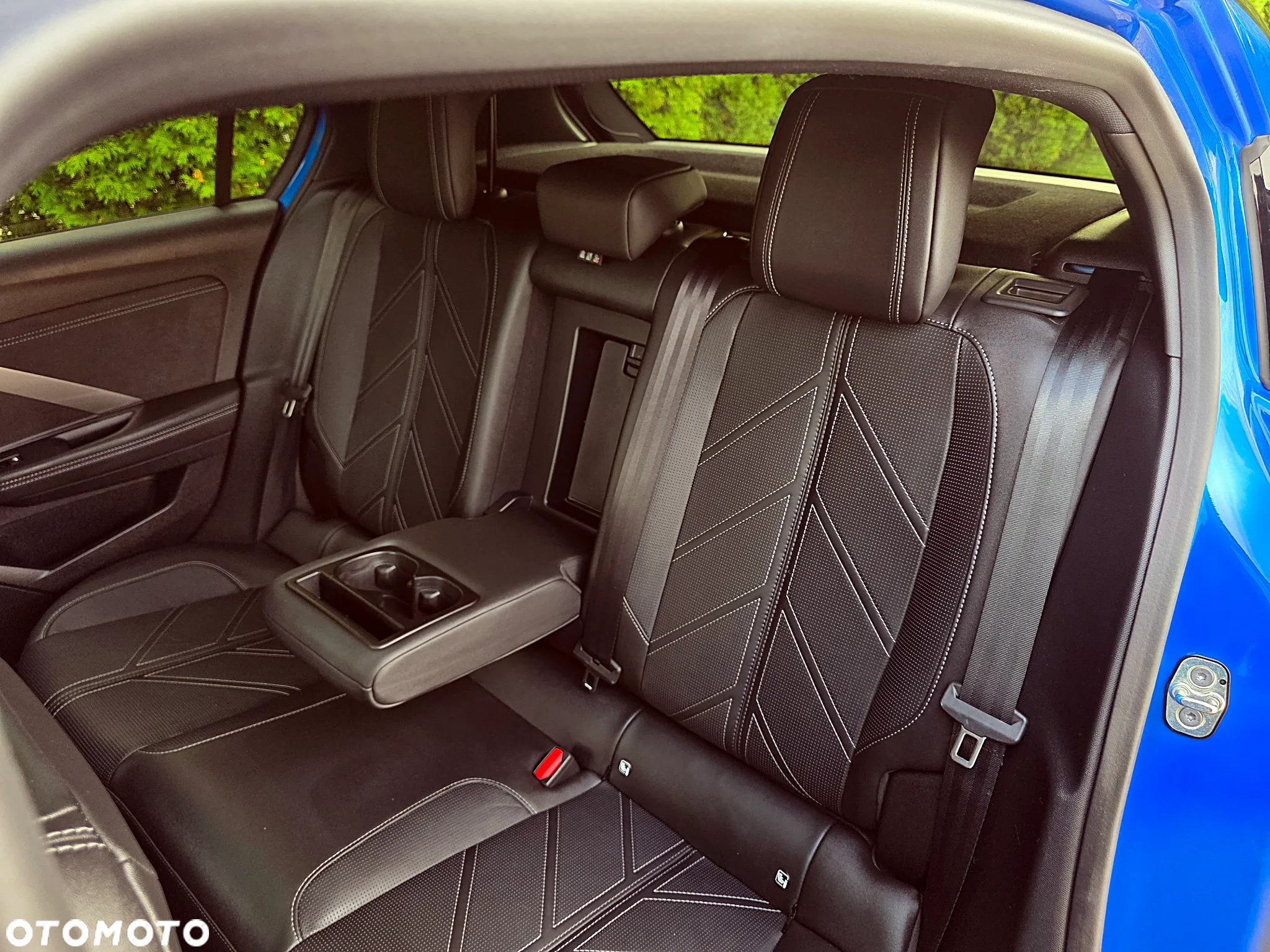 Opel Astra VI 1.6 T Plug-in Hybrid Ultimate - 12