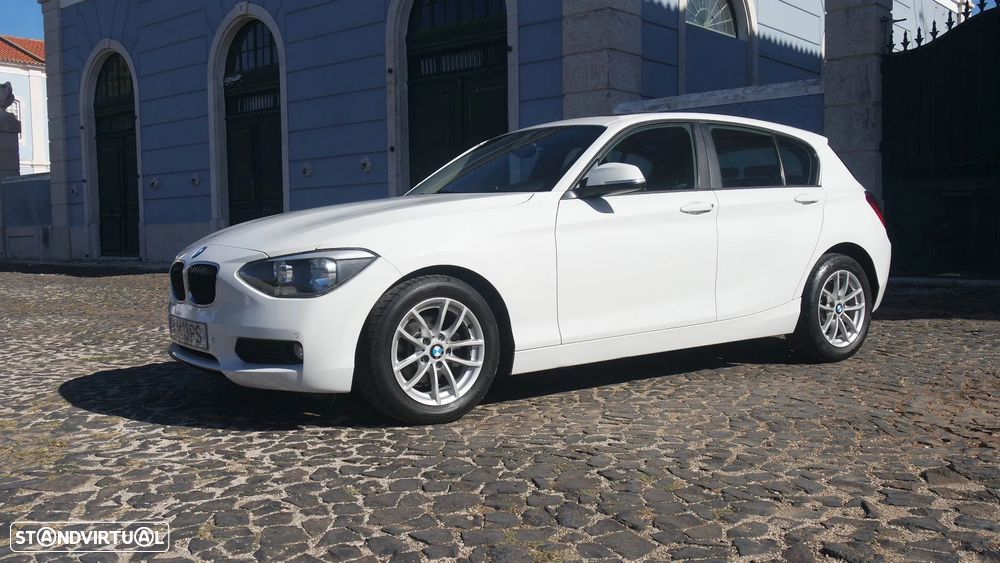 BMW 116 i Aut. Sport Line - 1