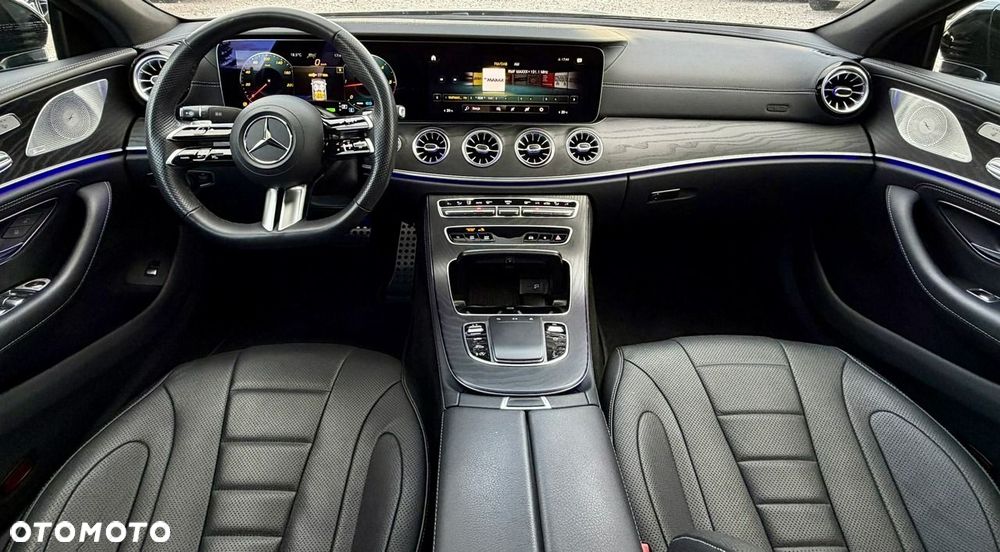 Mercedes-Benz CLS 300 d 4Matic 9G-TRONIC AMG Line - 11