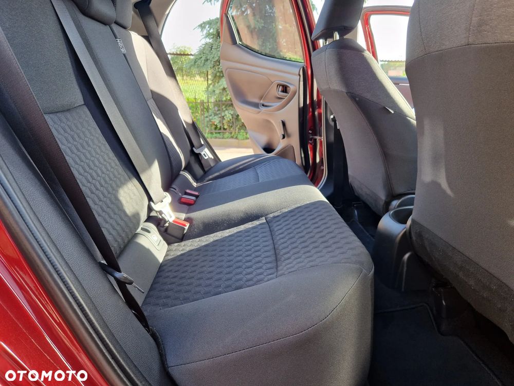 Toyota Yaris ver-1-5-vvt--i-comfort - 16