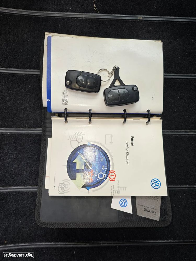 VW Passat Variant 1.9 TDi Confortline - 40