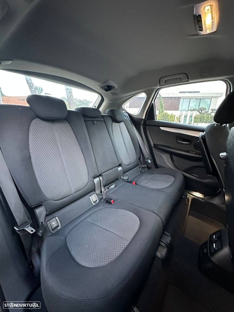 BMW 216 Active Tourer d Advantage - 17
