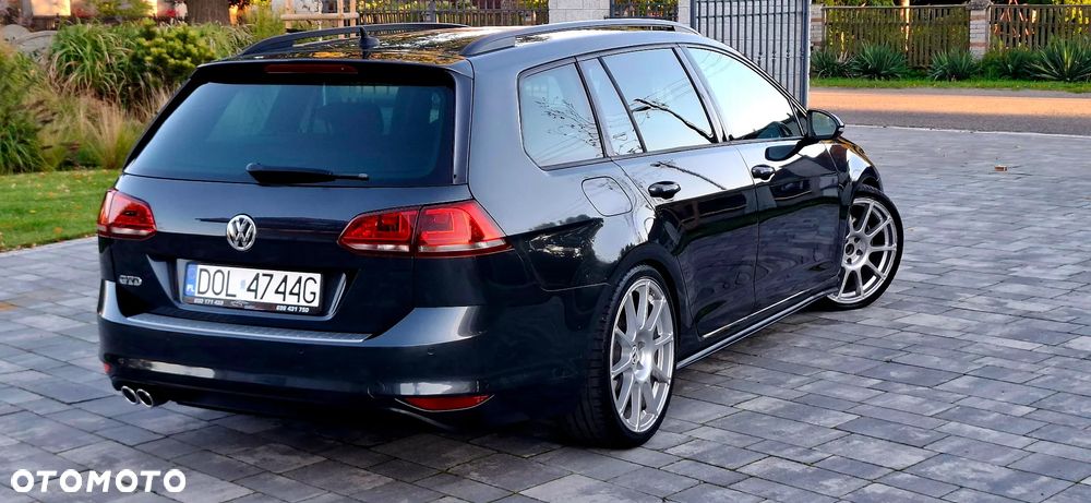 Volkswagen Golf 2.0 TDI BMT GTD DSG - 9