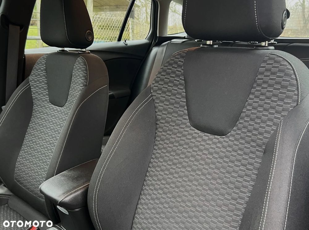 Opel Astra 1.6 CDTI Dynamic S&S - 32