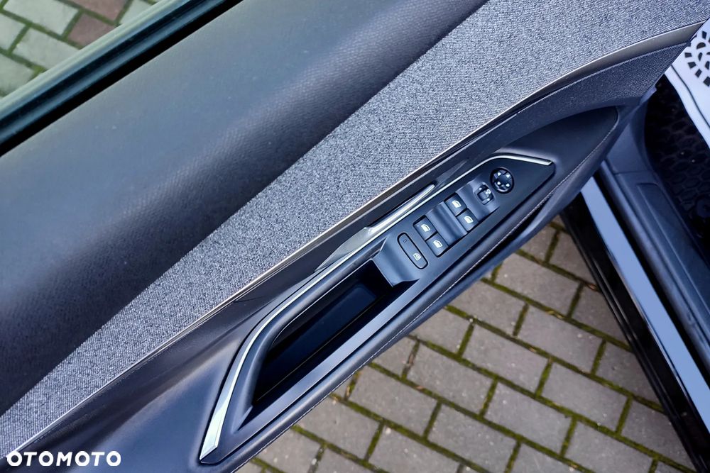 Peugeot 3008 HDi 115 Allure - 11