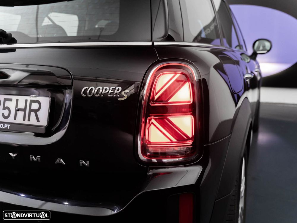 MINI Countryman Cooper SE Premium Essential Auto - 10
