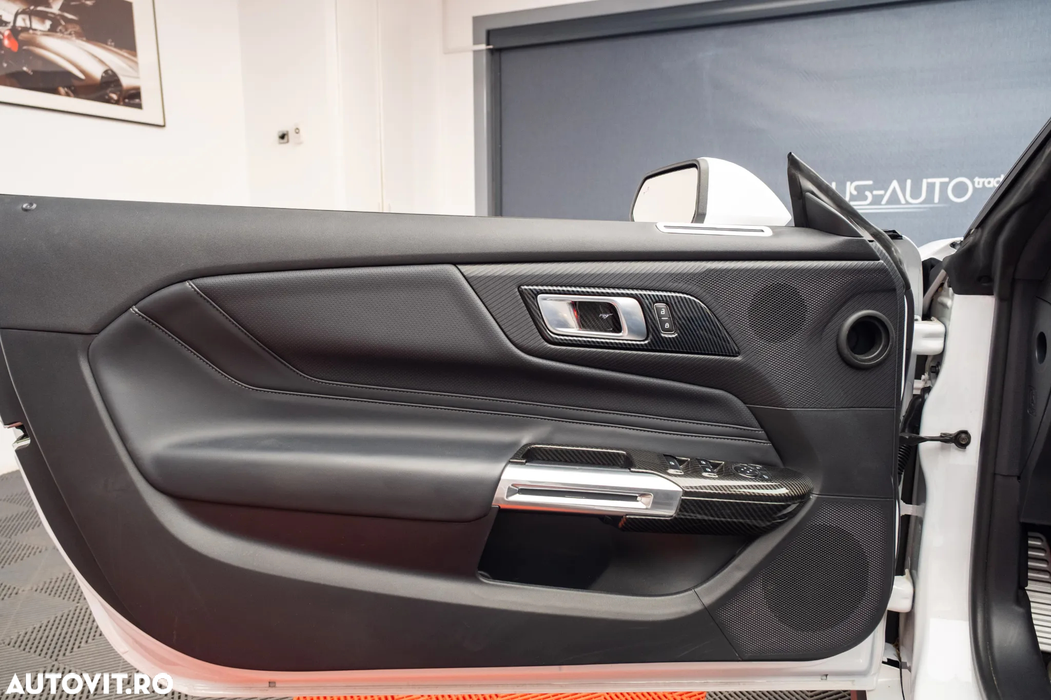 Ford Mustang Cabrio 2.3 Eco Boost - 23