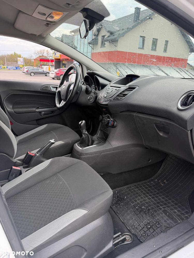 Ford Fiesta 1.25 Silver X (Ambiente) EU6 - 9
