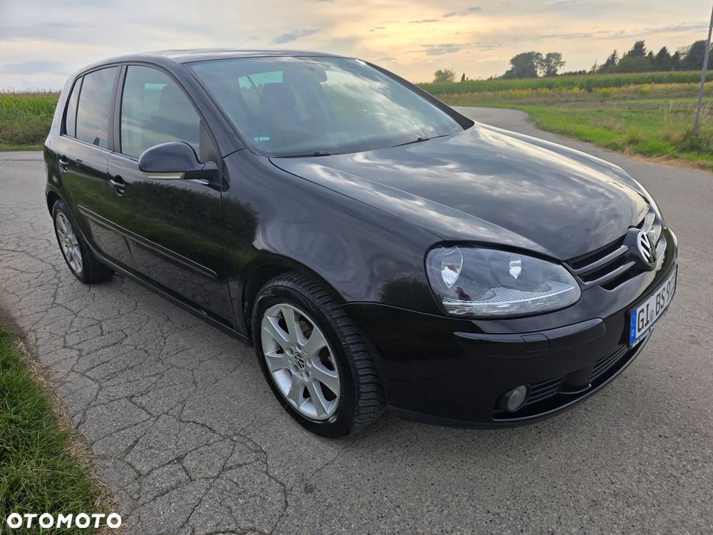 Volkswagen Golf 1.6 Tour Edition - 1