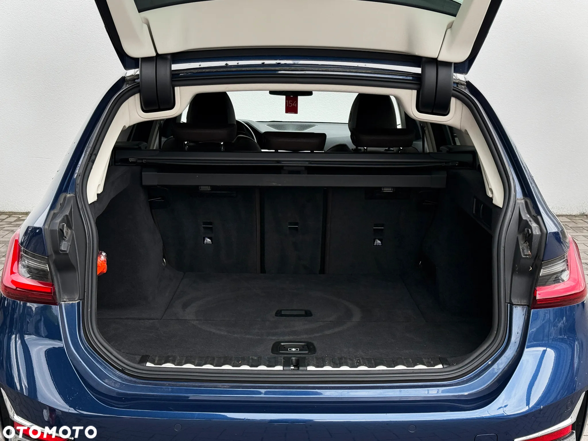 BMW Seria 3 320d xDrive Luxury Line - 14