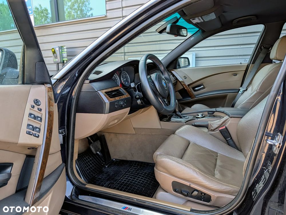 BMW Seria 5 535d - 6