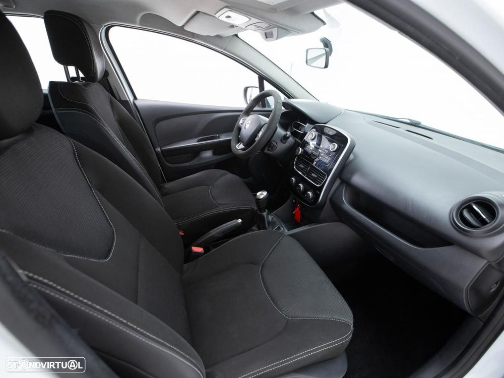 Renault Clio Sport Tourer 1.5 dCi Zen - 9