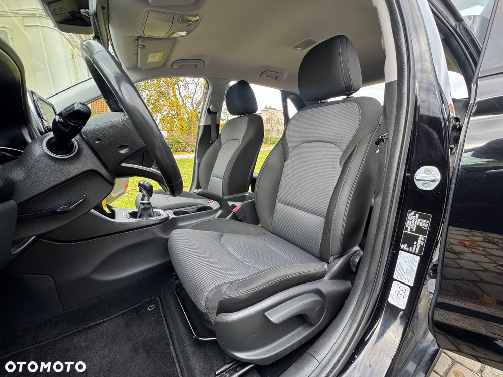 Hyundai i30 - 32