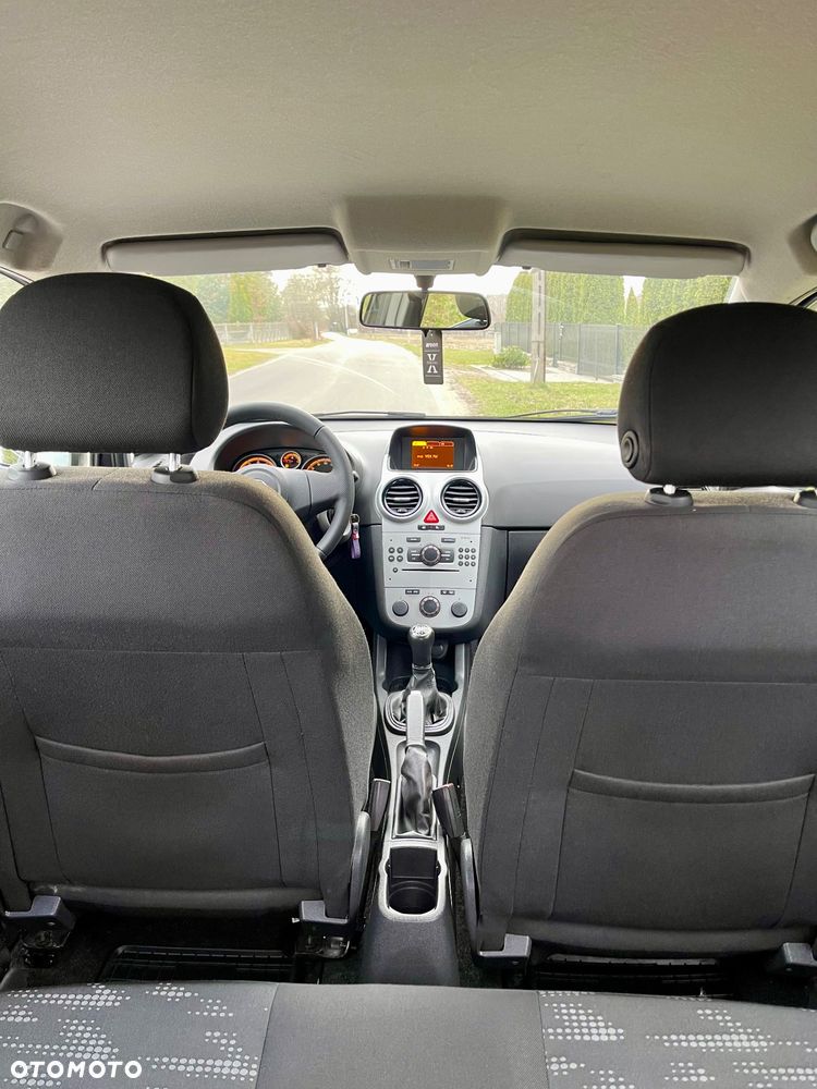 Opel Corsa 1.4 16V Color Edition - 24