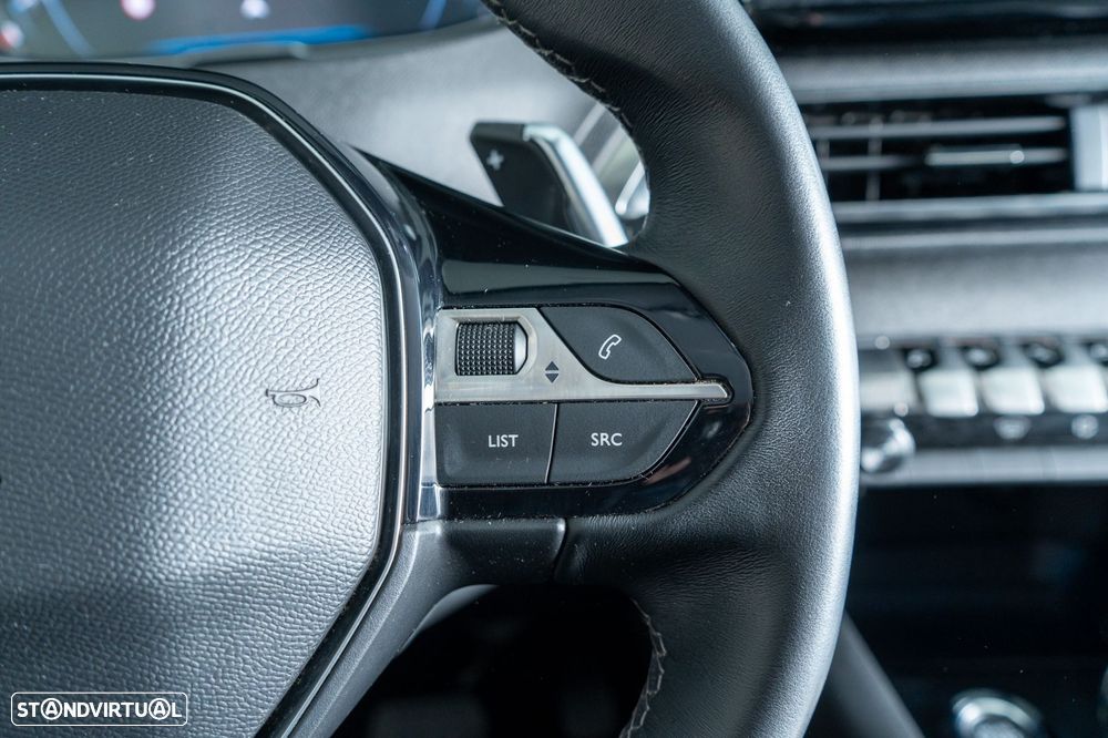 Peugeot 3008 1.2 PureTech Allure EAT8 - 20