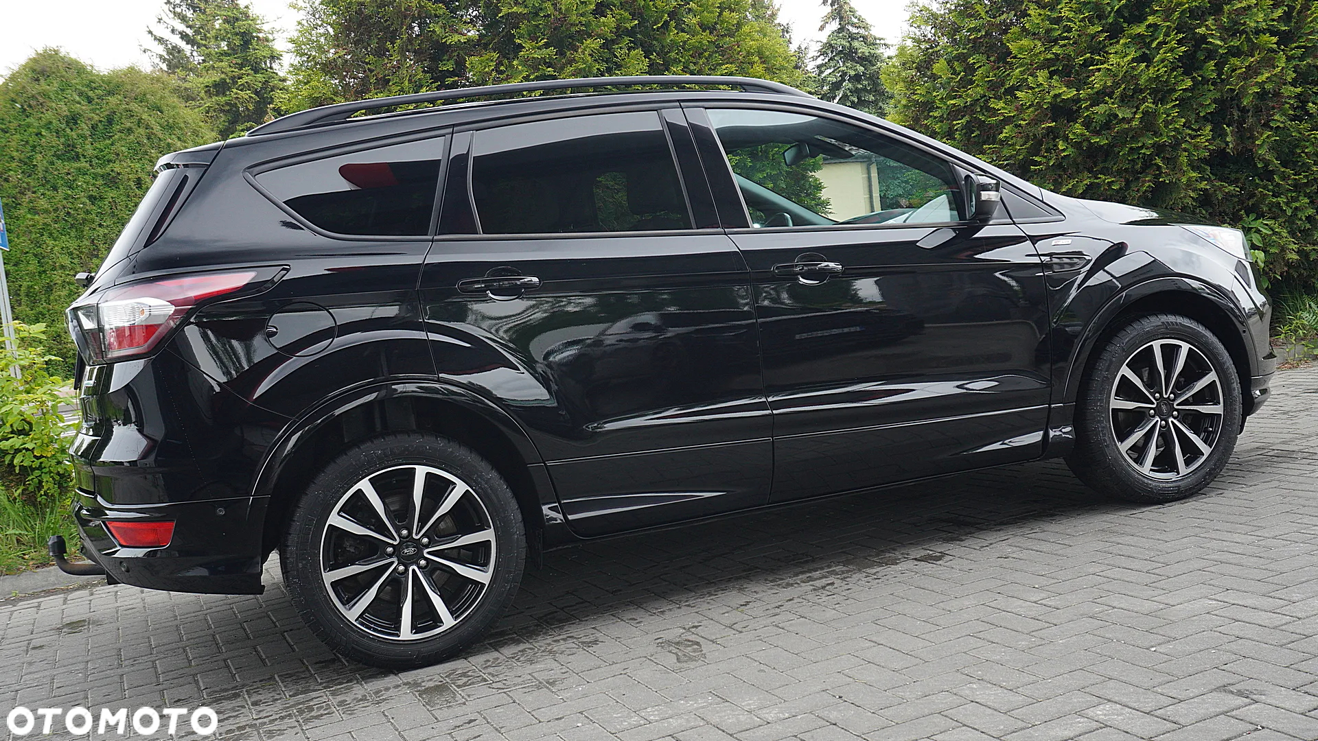 Ford Kuga 1.5 EcoBoost FWD ST-Line ASS - 14