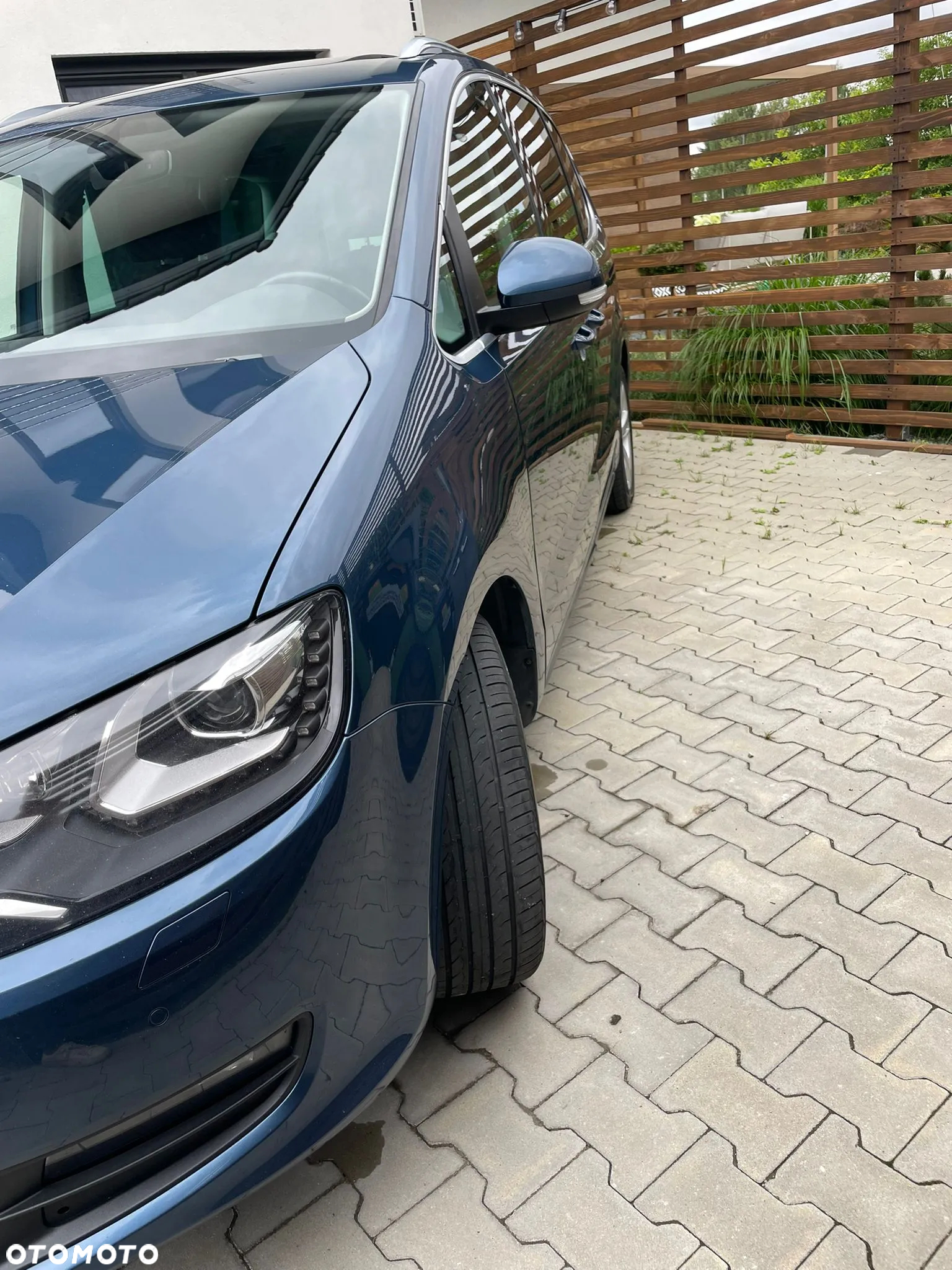 Volkswagen Sharan 2.0 TDI (BlueMotion Technology) Highline - 10