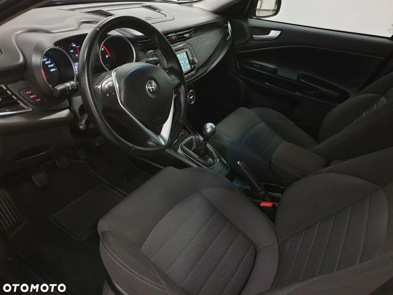 Alfa Romeo Giulietta 2.0 JTDM Sport - 34