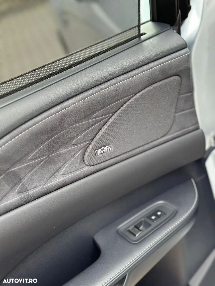 Lexus Seria RX - 21