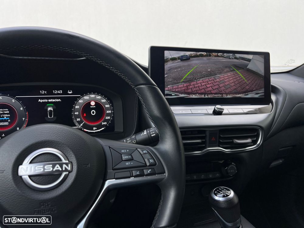 Nissan Juke 1.0 DIG-T N-Connecta - 25