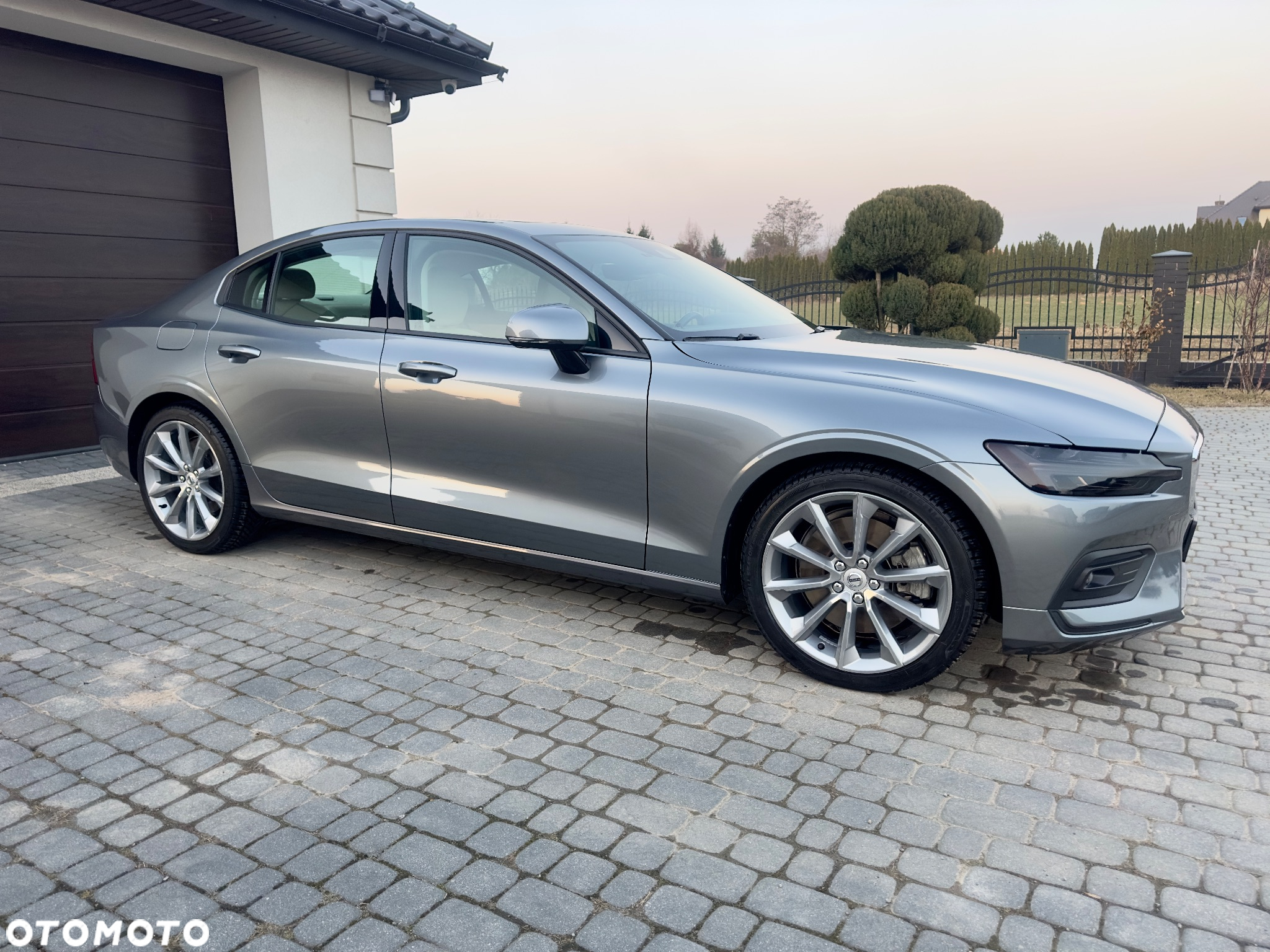 Volvo S60 T6 AWD Momentum Pro - 3