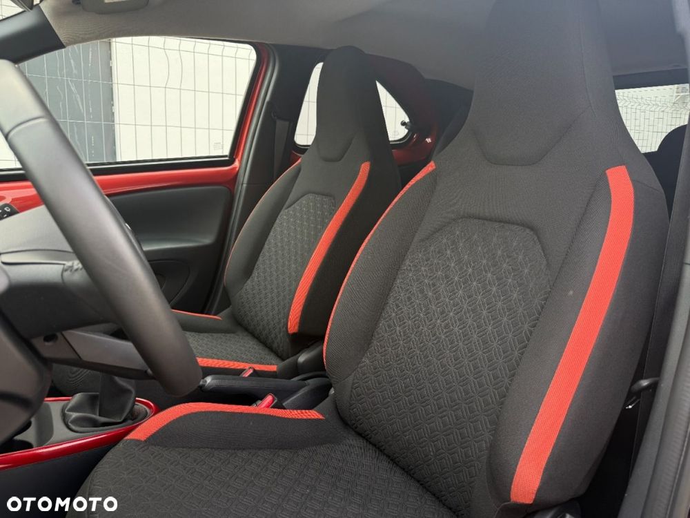 Toyota Aygo X 1.0 VVT-i Selection X-treme - 17