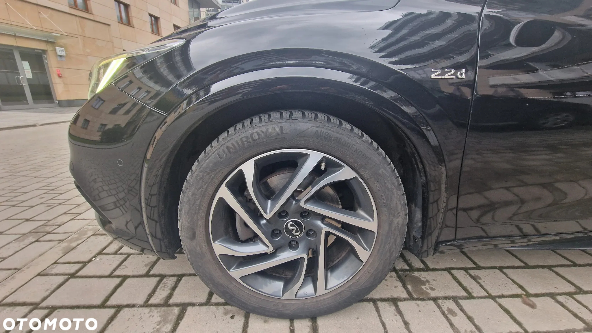 Infiniti Q30 2.2d Premium Tech AWD 7DCT - 8