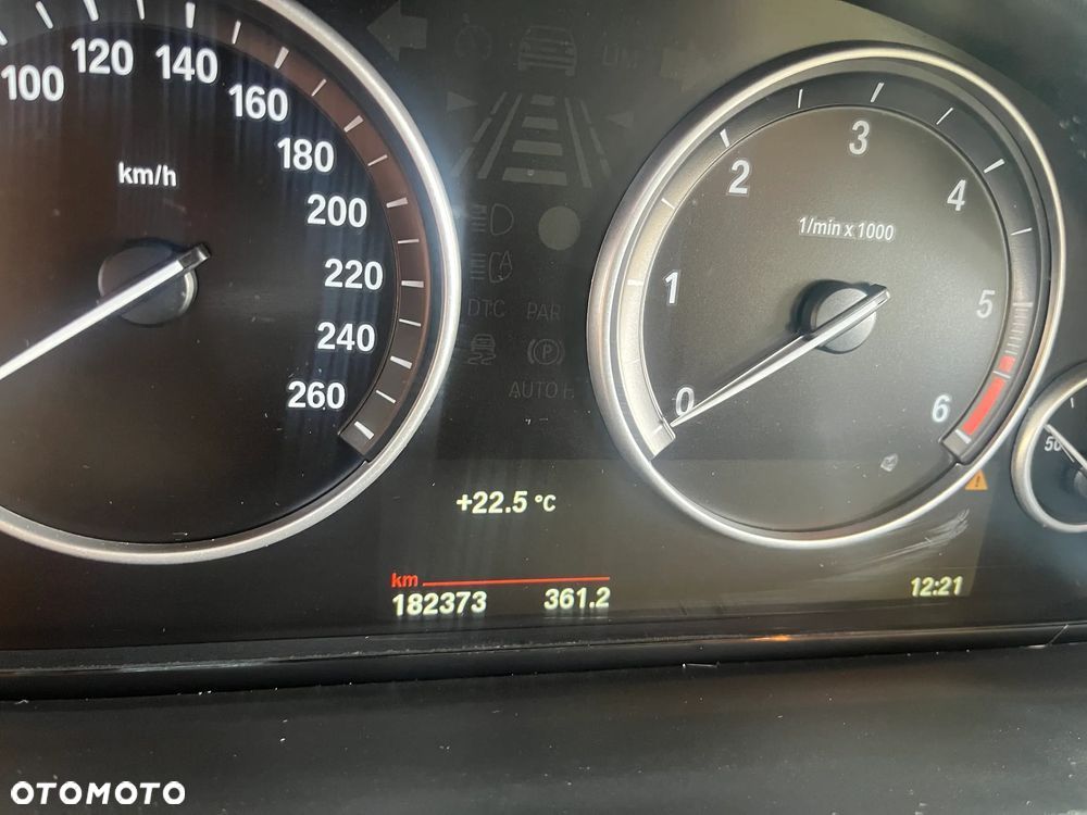 BMW X3 xDrive20d - 11