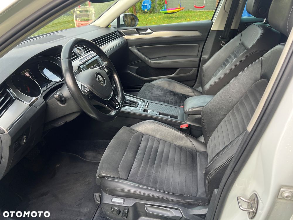 Volkswagen Passat 2.0 TDI BMT Highline DSG - 9