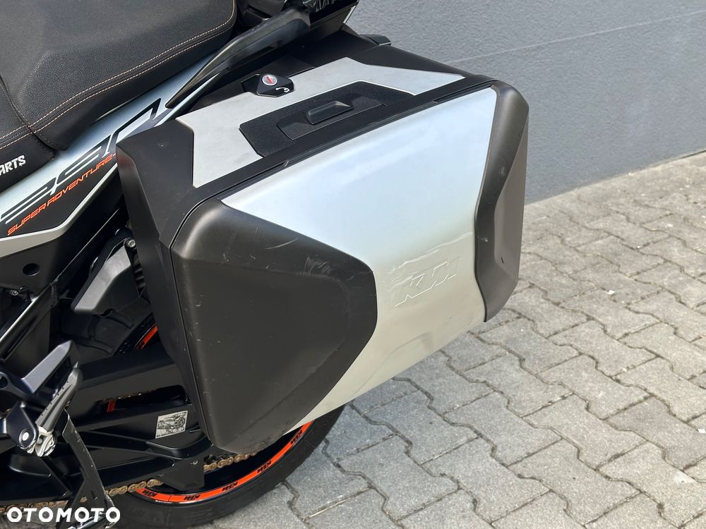 KTM Super Adventure - 18