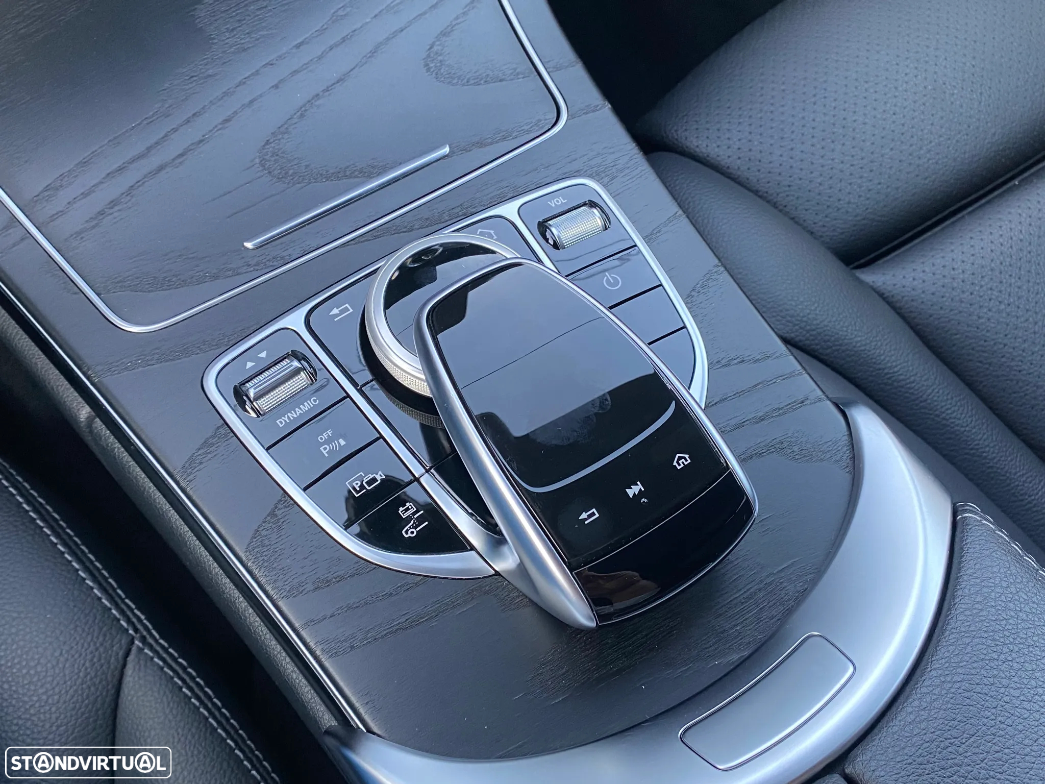 Mercedes-Benz C 300 de AMG Line - 39