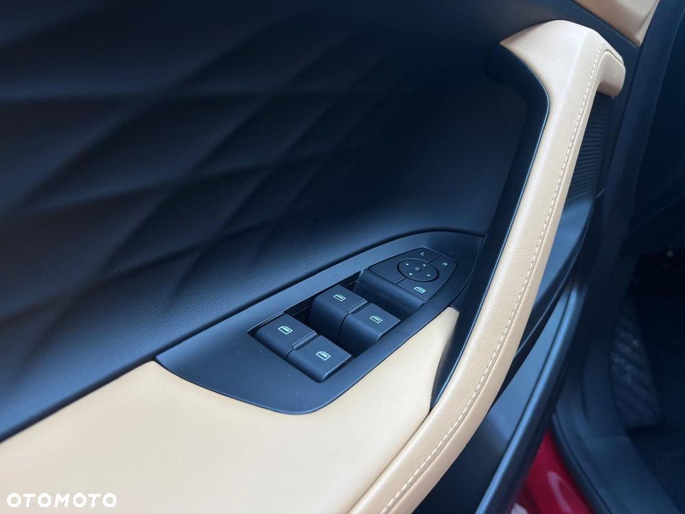 MG HS 1.5T HEV+ Excite - 8