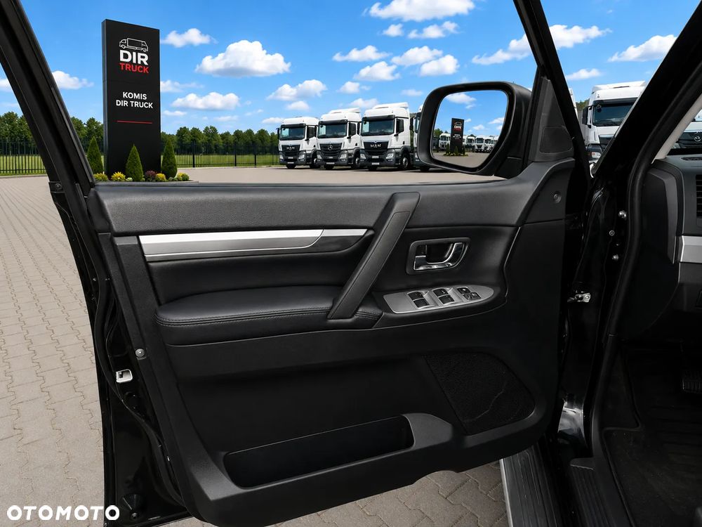 Mitsubishi Pajero 3.2 DID Instyle - 9