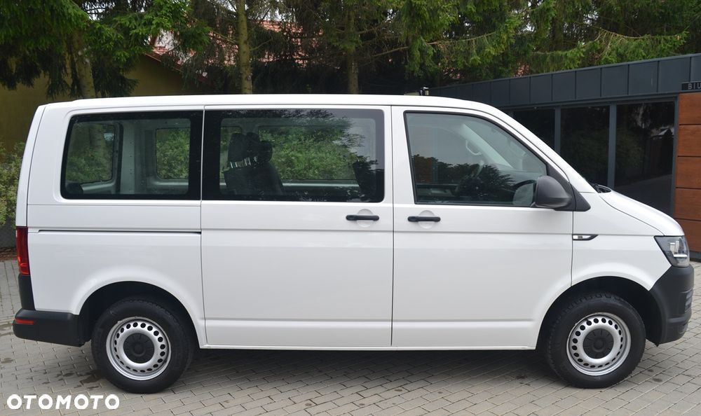 Volkswagen Transporter - 2