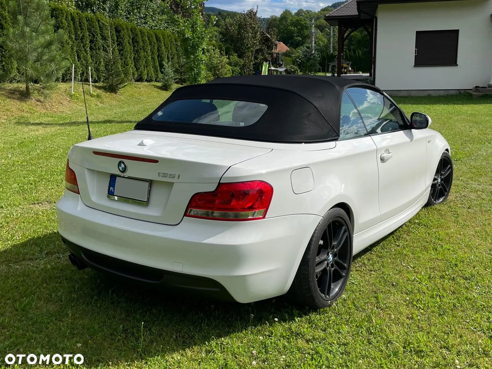 BMW Seria 1 135i Cabrio Limited Edition Lifestyle mit M Sportpaket - 10