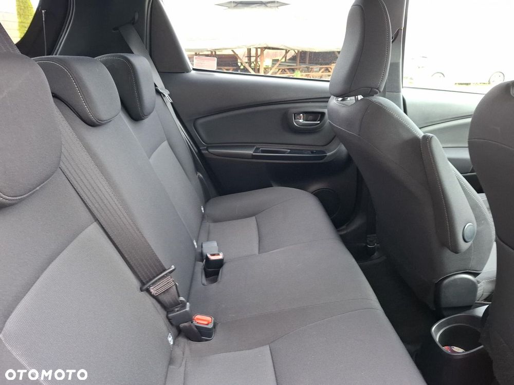 Toyota Yaris - 8