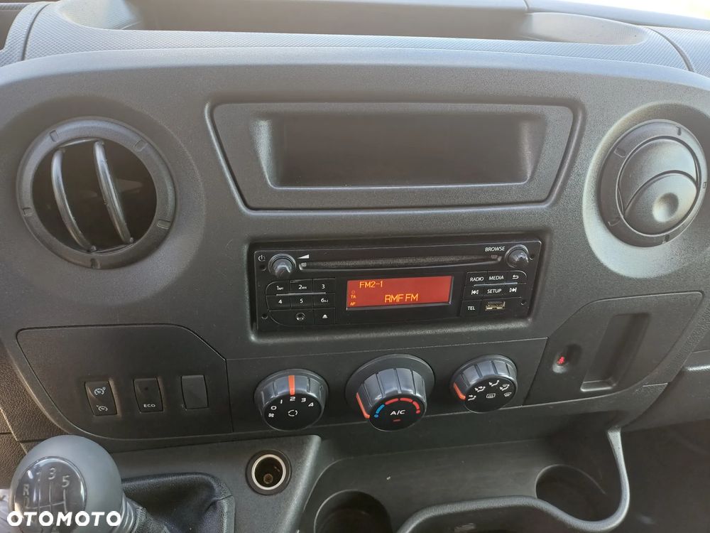 Renault Master - 22