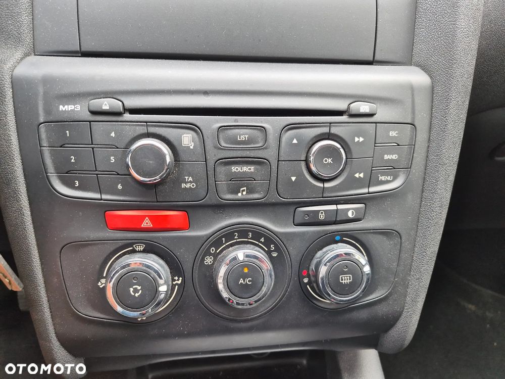 Citroën C4 VTi 95 Attraction - 16