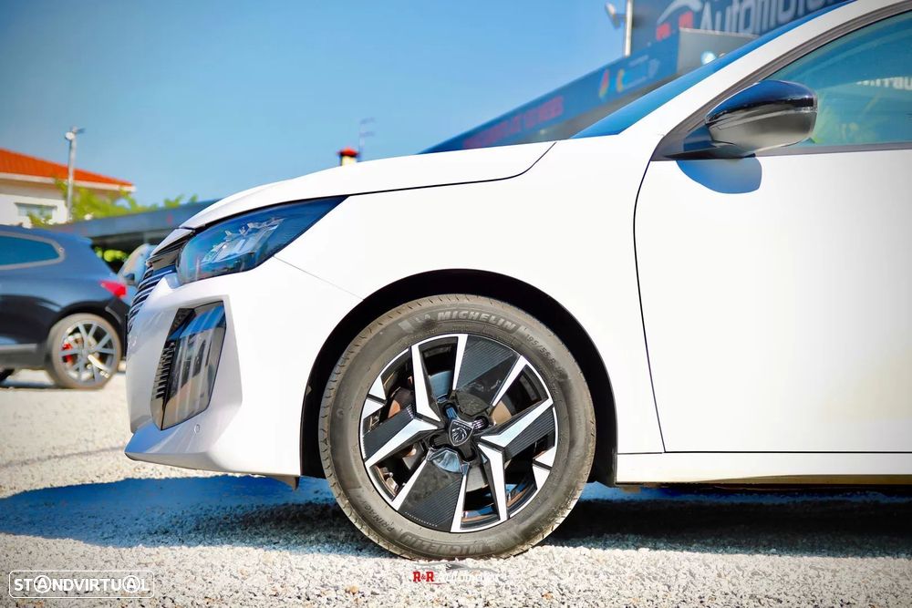 Peugeot 208 1.2 Hybrid Allure e-DCS6 - 30