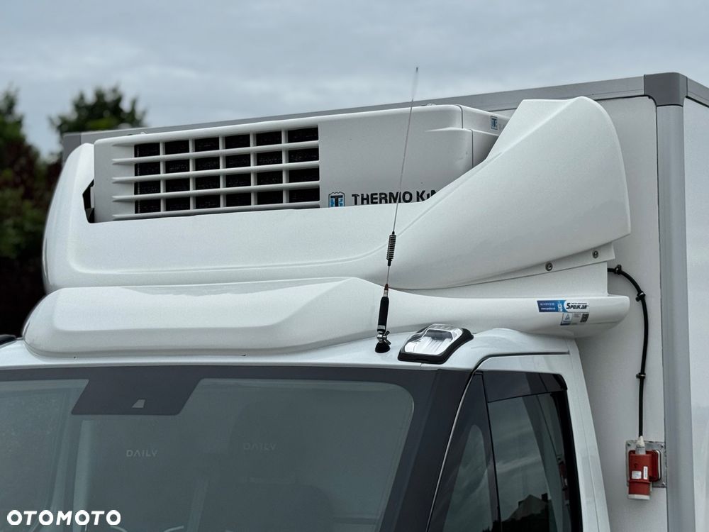 Iveco Daily‼️72C18‼️2021r 3.0 HI-MATIC Chłodnia/Mroźnia zakres -32C THERMO KING V-500 MAX Źródło Zasilania 400V Grube Ściany/Podłoga Przegroda komorowa‼️ Full LED na bliźniaku Salon Polska DMC7200kg - 16