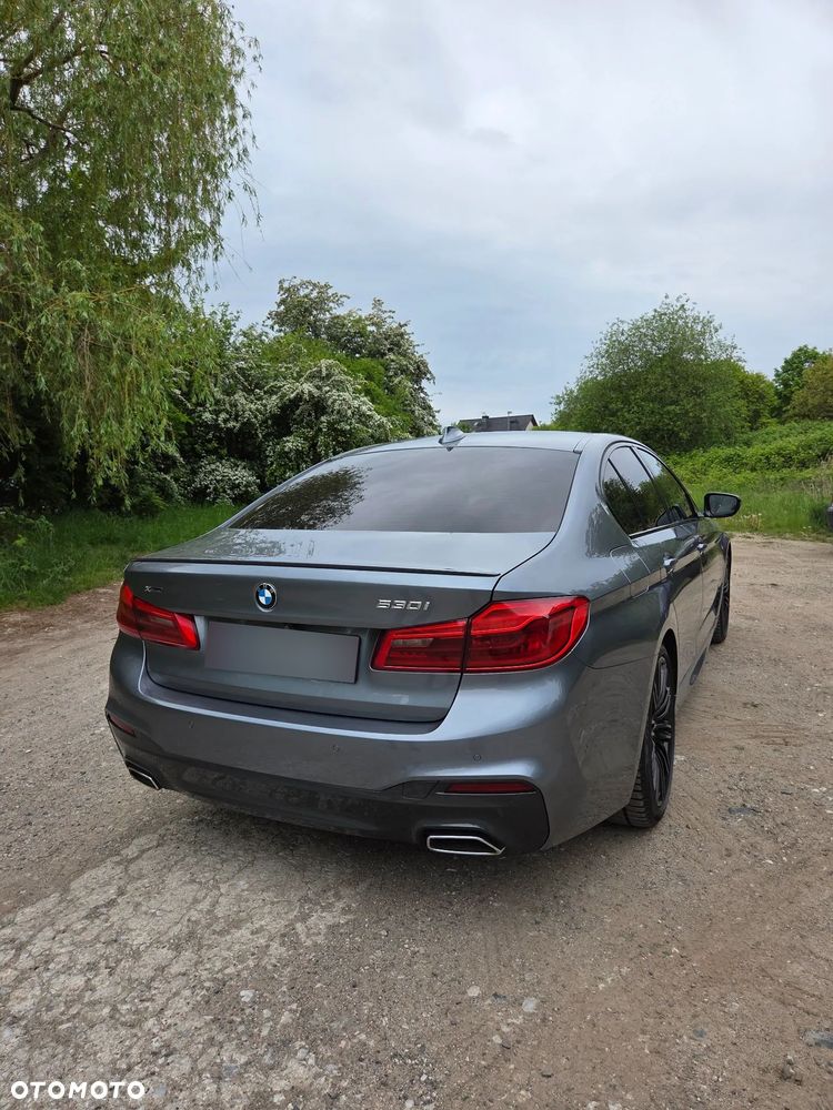 BMW Seria 5 530i xDrive M Sport sport - 16