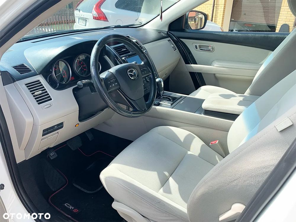 Mazda CX-9 3.7 V6 - 3
