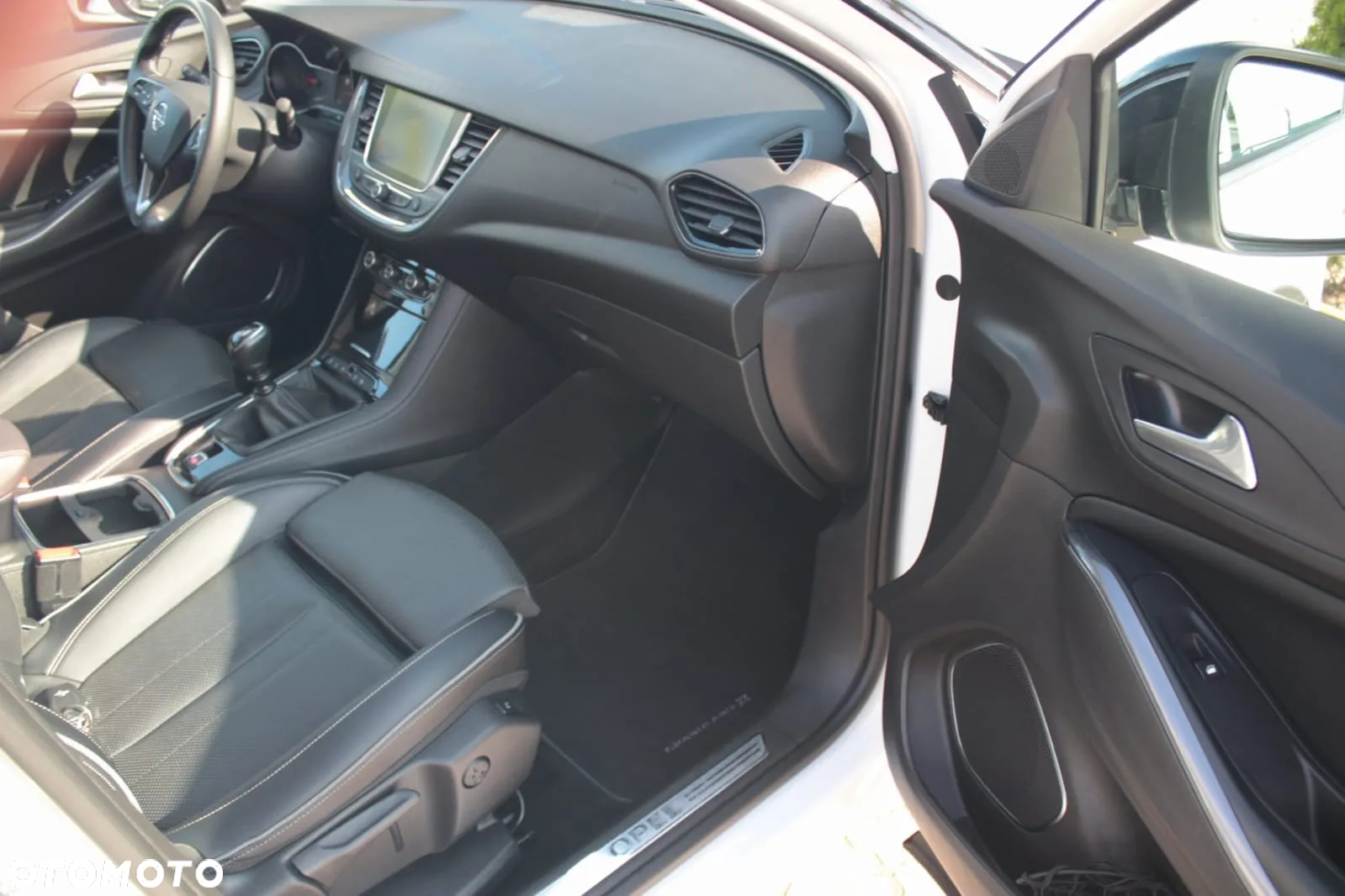 Opel Grandland X 1.6 D Start/Stop Business Edition - 20