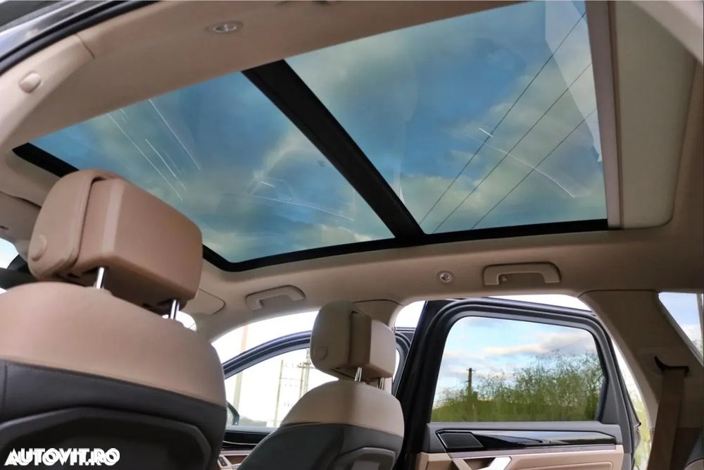 Volkswagen Touareg - 5